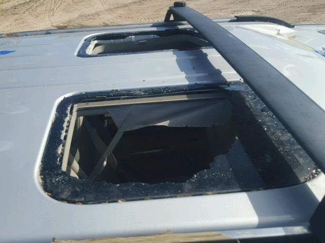 1J8HG68297C556929 - 2007 JEEP COMMANDER SILVER photo 9