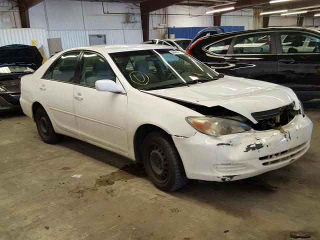 4T1BE32K22U011910 - 2002 TOYOTA CAMRY LE 白色 照片 1
