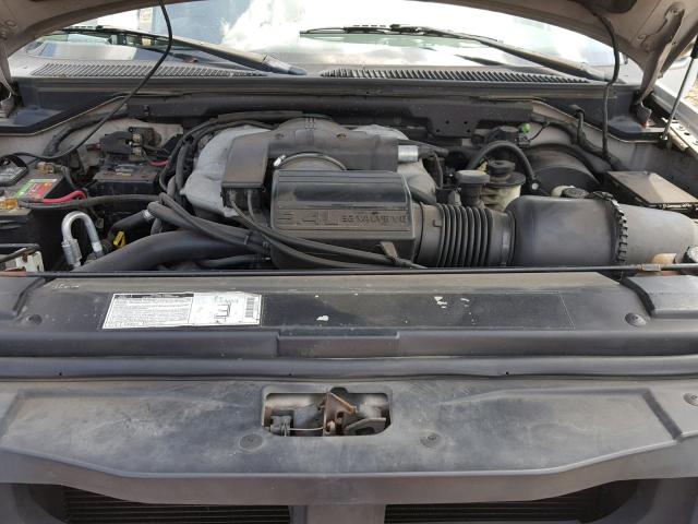 5LMFU28A9YLJ19773 - 2000 LINCOLN NAVIGATOR SILVER photo 7