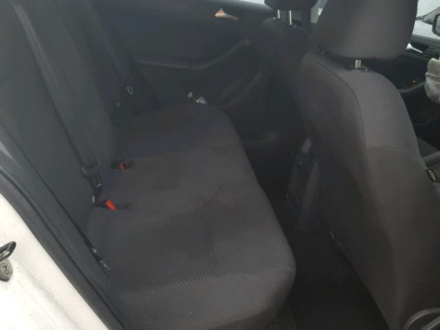 3VW1K7AJ3DM255207 - 2013 VOLKSWAGEN JETTA BASE Սպիտակ լուսանկար 6