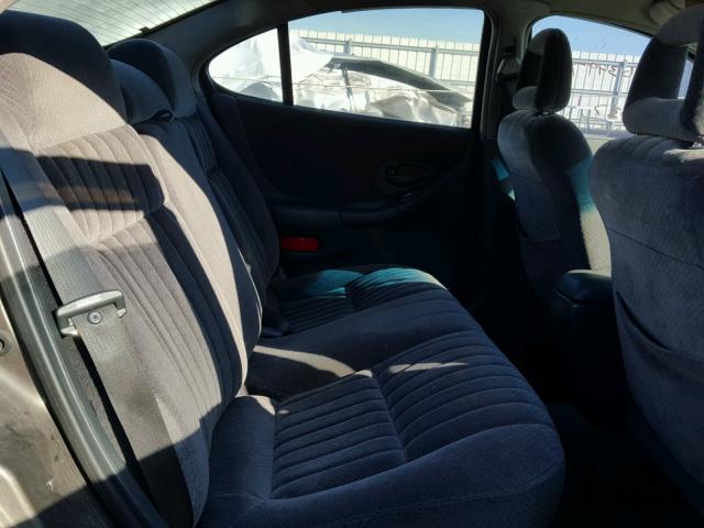 1G2WK52J71F259353 - 2001 PONTIAC GRAND PRIX GRAY photo 6