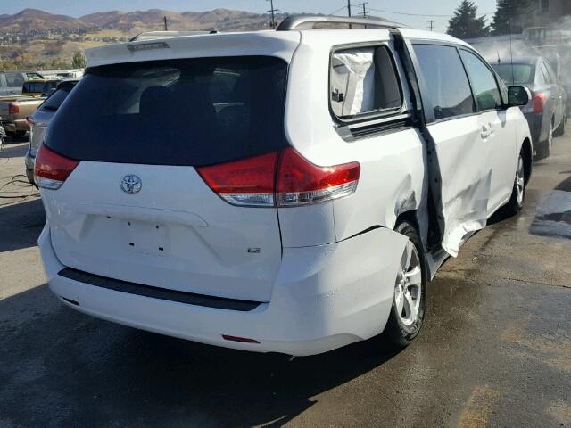 5TDKK3DC2BS056417 - 2011 TOYOTA SIENNA LE WHITE photo 4