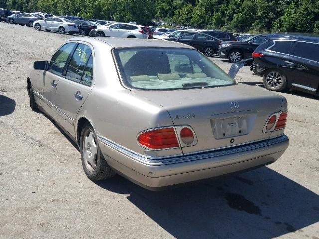 WDBJF70H8XA852858 - 1999 MERCEDES-BENZ E 430 TAN photo 3