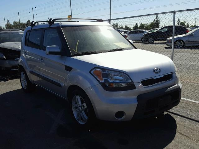 KNDJT2A20B7706368 - 2011 KIA SOUL + SILVER photo 1