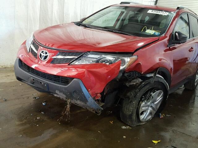 2T3BFREV8FW353803 - 2015 TOYOTA RAV4 LE RED photo 9