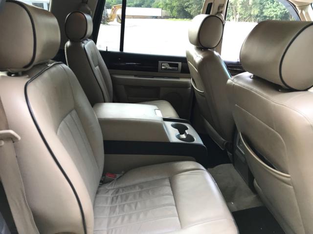 5LMFU28576LJ04205 - 2006 LINCOLN NAVIGATOR BLACK photo 5