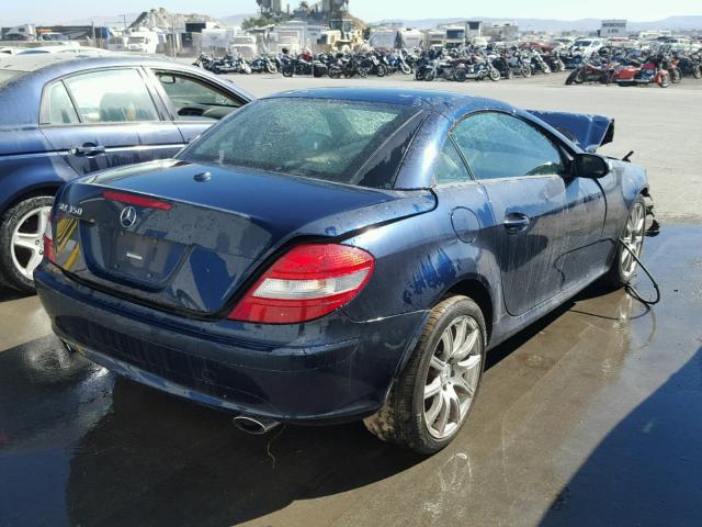 WDBWK56F06F109902 - 2006 MERCEDES-BENZ SLK 350 BLUE photo 4