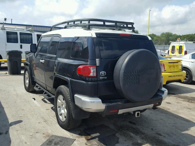 JTEZU11F570007603 - 2007 TOYOTA FJ CRUISER BLACK photo 3