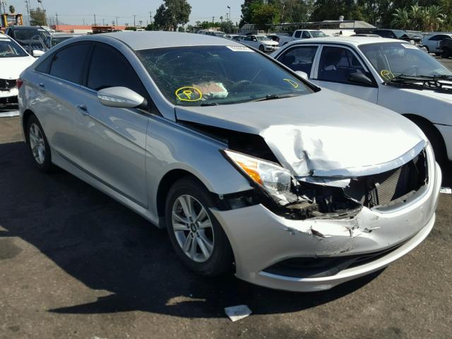 5NPEB4AC5EH867159 - 2014 HYUNDAI SONATA GLS SILVER photo 1