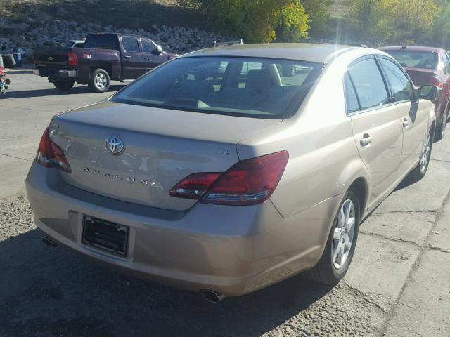 4T1BK36B78U324057 - 2008 TOYOTA AVALON GOLD photo 4