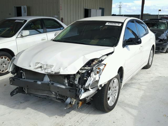 1N4AL2AP4AN495512 - 2010 NISSAN ALTIMA BAS WHITE photo 2