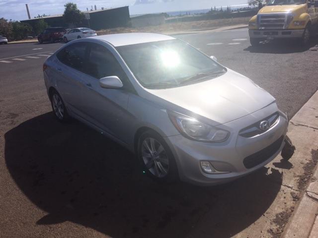 KMHCU4AE9CU148031 - 2012 HYUNDAI ACCENT GLS SILVER photo 1