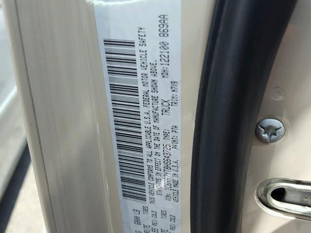 1C6RR7YT8HS643725 - 2017 RAM 1500 REBEL კრემისფერი ფოტო 10