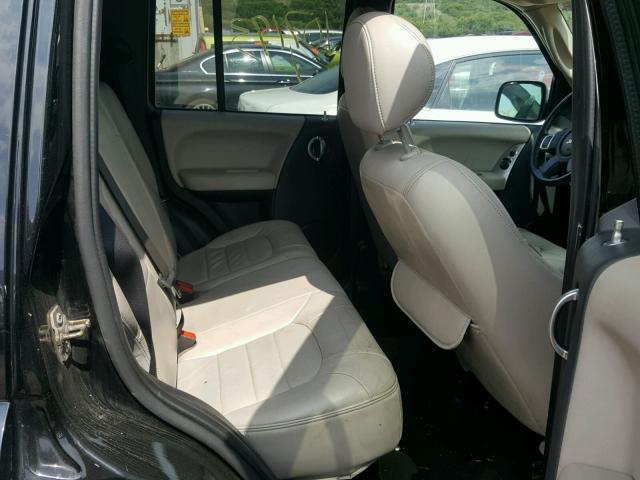 1J4GL38K73W583952 - 2003 JEEP LIBERTY RE BLACK photo 6