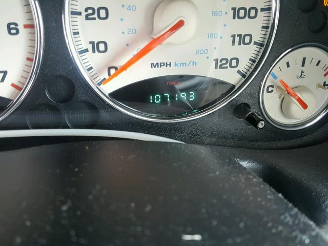 1J4GL38K73W583952 - 2003 JEEP LIBERTY RE BLACK photo 8