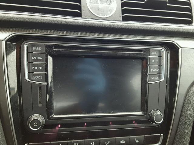 1VWDT7A30HC034764 - 2017 VOLKSWAGEN PASSAT R-L BLACK photo 9