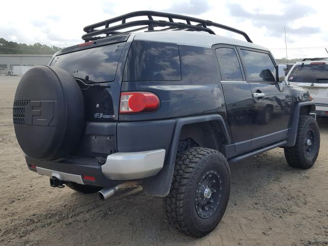 JTEBU11F370004913 - 2007 TOYOTA FJ CRUISER BLACK photo 4