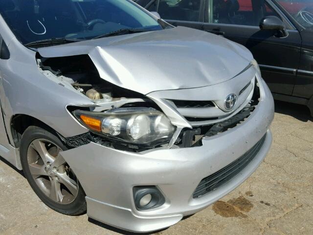 2T1BU4EE8BC561032 - 2011 TOYOTA COROLLA BA SILVER photo 9