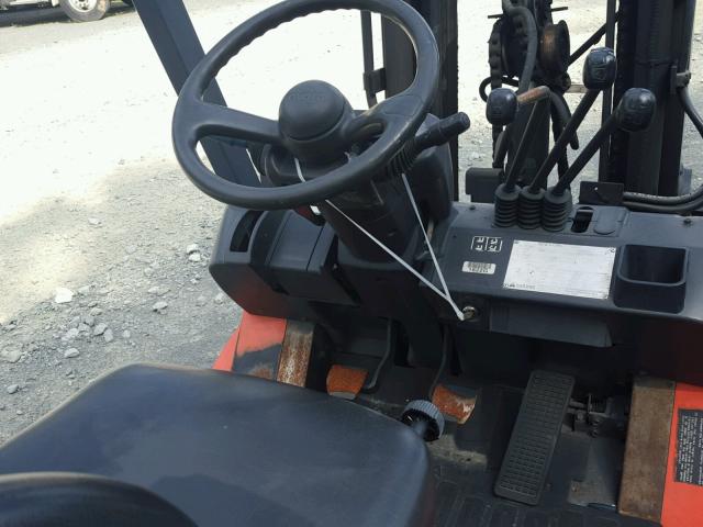 62833 - 1990 TOYOTA FORKLIFT RED photo 5