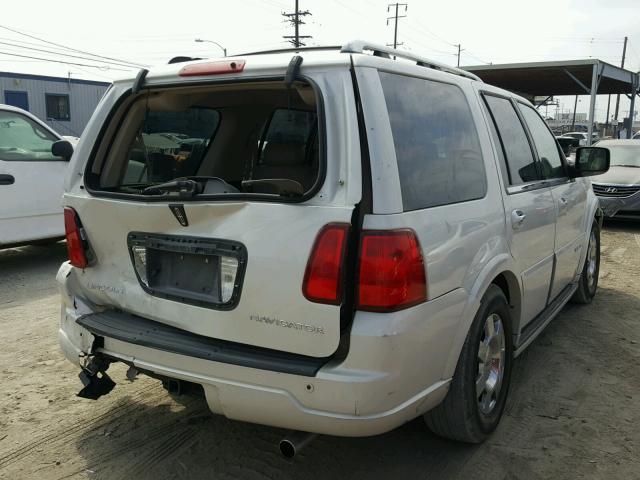 5LMFU27556LJ26818 - 2006 LINCOLN NAVIGATOR 奶油色 照片 4