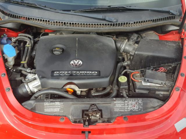 3VWCD31Y04M323049 - 2004 VOLKSWAGEN NEW BEETLE 红色 照片 7