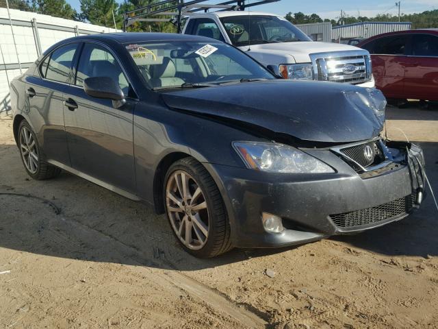 JTHBK262872028942 - 2007 LEXUS IS BLACK photo 1