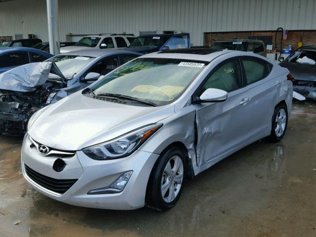 5NPDH4AE4GH733614 - 2016 HYUNDAI ELANTRA SE SILVER photo 2