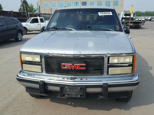 1GKFK16K2PJ700291 - 1993 GMC SUBURBAN K BLUE photo 9