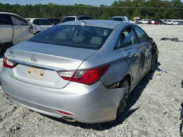 5NPEC4AC4BH269959 - 2011 HYUNDAI SONATA SE SILVER photo 4