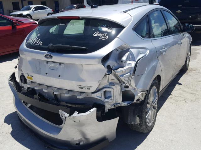 1FADP3N21GL345884 - 2016 FORD FOCUS TITA SILVER photo 4