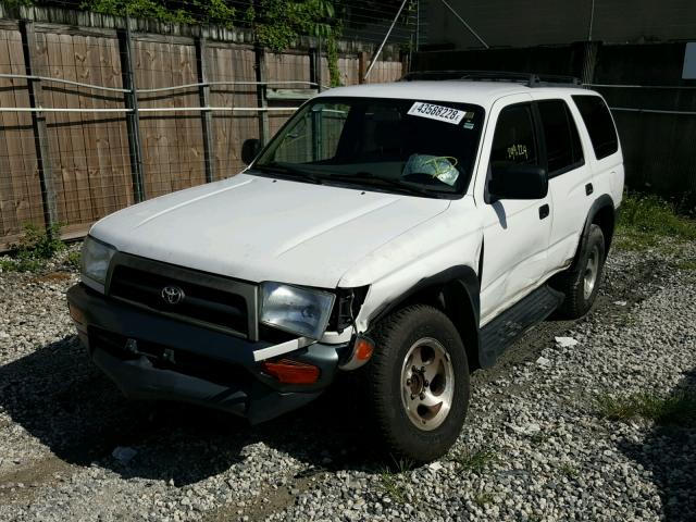 JT3GM84R5W0031932 - 1998 TOYOTA 4RUNNER WHITE photo 2