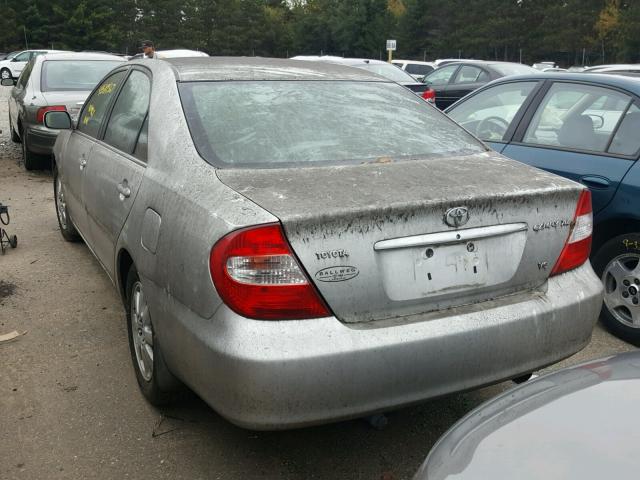 4T1BF30K72U500559 - 2002 TOYOTA CAMRY BEIGE photo 3