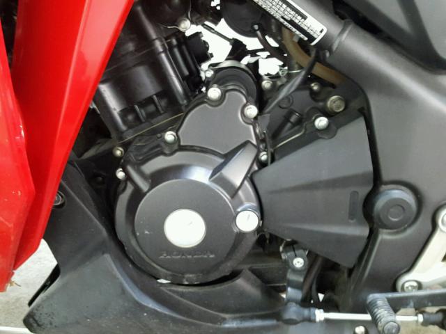 MLHMC4100D5300173 - 2013 HONDA CBR250 RED photo 11