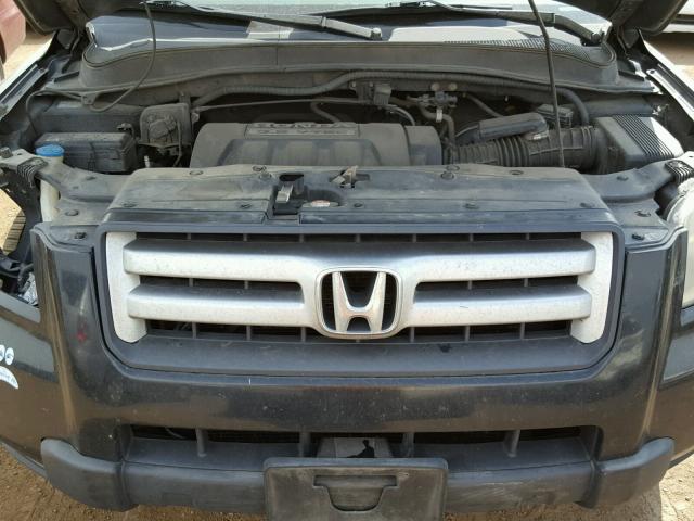 2HKYF18186H526490 - 2006 HONDA PILOT LX BLACK photo 7