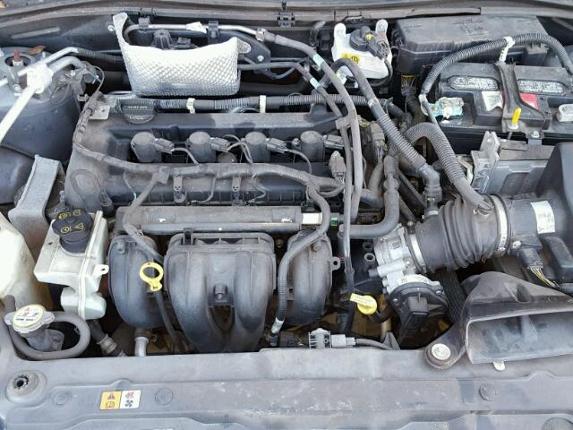 1FAHP3FN3AW286692 - 2010 FORD FOCUS GRAY photo 7