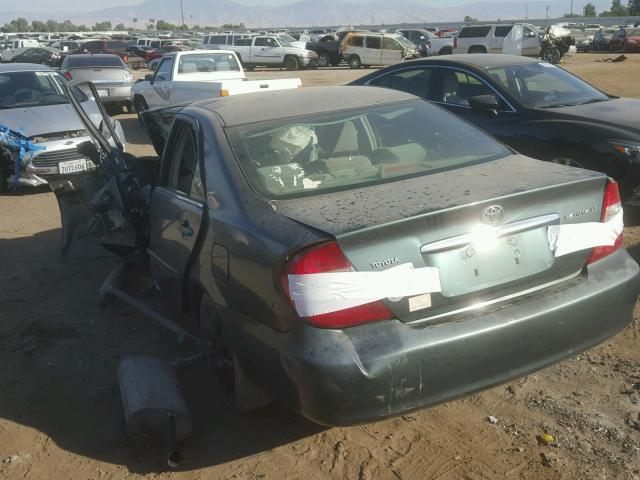 4T1BE32K92U585694 - 2002 TOYOTA CAMRY LE GREEN photo 3