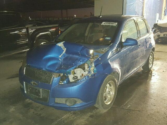 KL1TD66E79B304474 - 2009 CHEVROLET AVEO LS BLUE photo 2