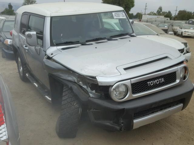 JTEBU11F68K047244 - 2008 TOYOTA FJ CRUISER SILVER photo 1