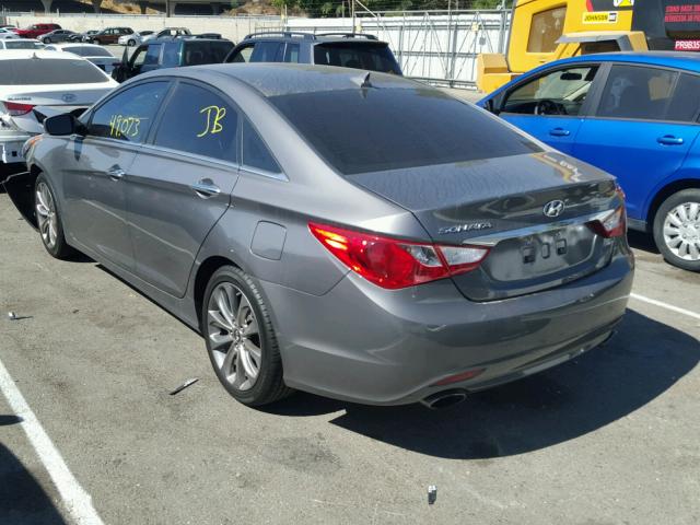 5NPEC4AC1BH125737 - 2011 HYUNDAI SONATA SE GRAY photo 3