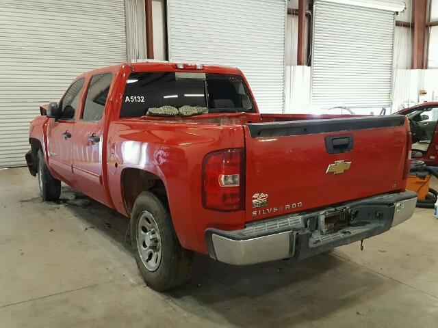 3GCPCSE02BG123825 - 2011 CHEVROLET SILVERADO RED photo 3