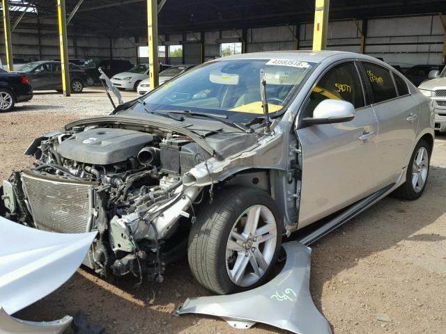 YV140MFK7F2350525 - 2015 VOLVO S60 PREMIE SILVER photo 2