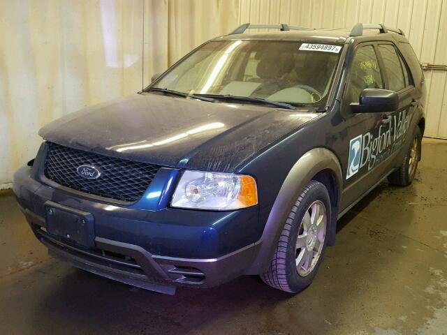 1FMDK04185GA15290 - 2005 FORD FREESTYLE BLUE photo 2