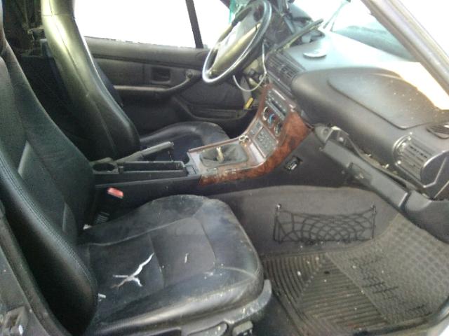 4USCH3332XLF40839 - 1999 BMW Z3 2.8 GRAY photo 5