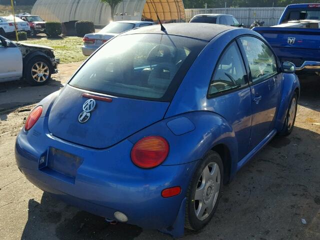 3VWCK21C61M459928 - 2001 VOLKSWAGEN NEW BEETLE 蓝色 照片 4