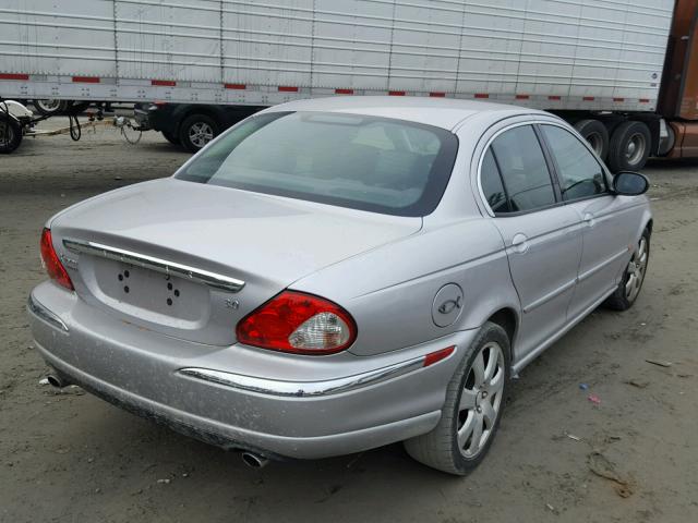 SAJEA51C44WD62042 - 2004 JAGUAR X-TYPE 3.0 SILVER photo 4