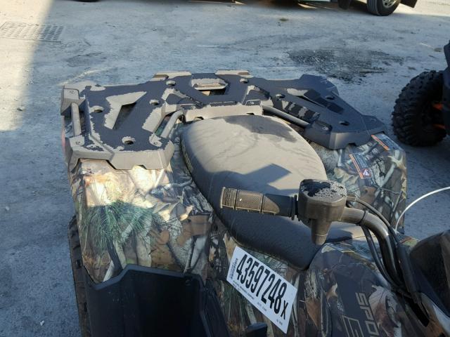 4XASEE571JA265056 - 2018 POLARIS SPORTSMAN TWO TONE photo 6