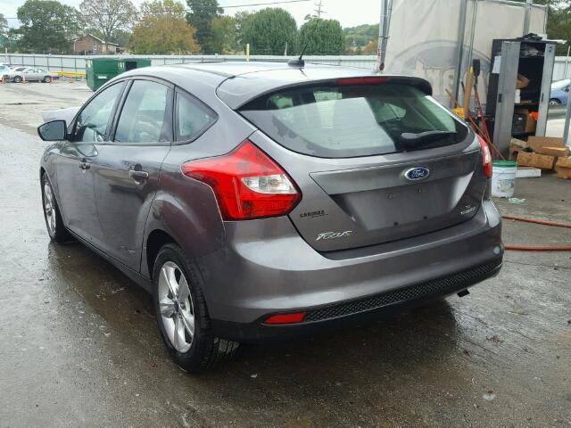 1FADP3K26DL371767 - 2013 FORD FOCUS GRAY photo 3