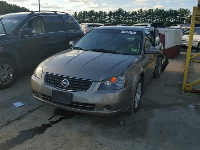 1N4AL11D35C220232 - 2005 NISSAN ALTIMA S GRAY photo 2