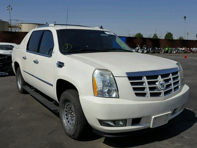 3GYFK62808G130064 - 2008 CADILLAC ESCALADE E WHITE photo 1