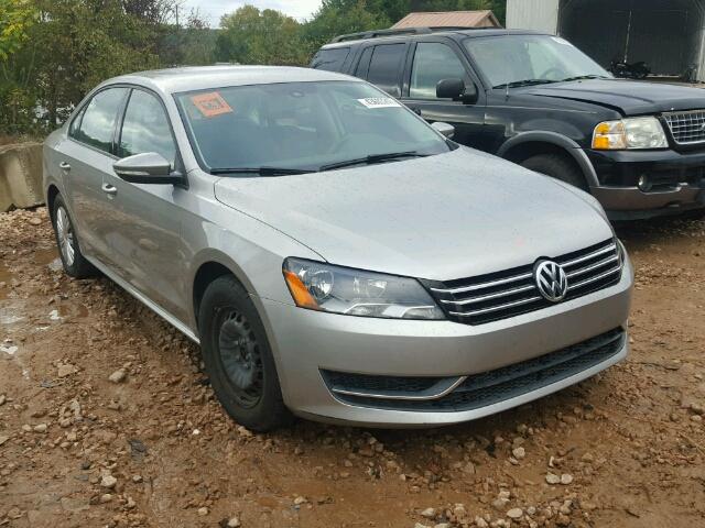 1VWAP7A30EC028255 - 2014 VOLKSWAGEN PASSAT SILVER photo 1